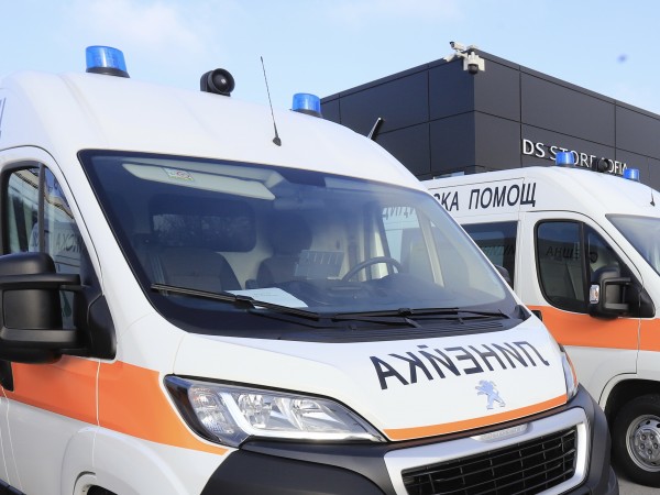 Шофьор е блъснал с автомобила си 2-годишно момиченце в Симеоновград