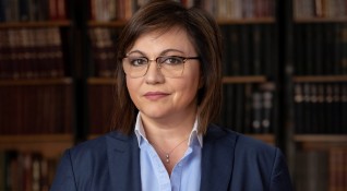 Реформата в БСП предприета от председателя Корнелия Нинова продължава с