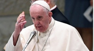 Папа Франциск смята за етичен дълг на всеки да се