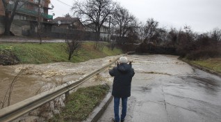 Снимка Димитър Кьосемарлиев Dnes bgОбилните валежи от дъжд нанесоха щети в
