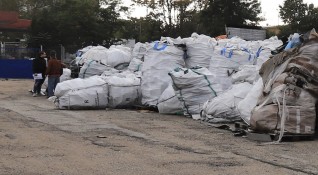 Контролните органи откриха поредния незаконен боклук влязъл в страната ни