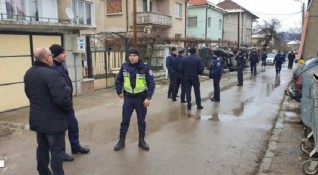 Петима души са задържани след вчерашната ситуация в Мездра при
