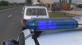 Полицията в Хасково откри и иззе 154 740 къса 7737