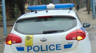 Мъж на 25 години от Дупница е блъснат от полицейски