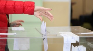 Избирателният кодекс трябва да уреди отношенията за изборите трайно занапред