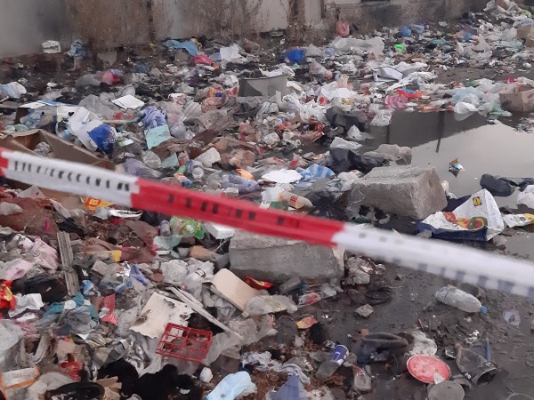 Откриха опасни отпадъци на незаконно сметище край Пловдив. Изхвърлено е