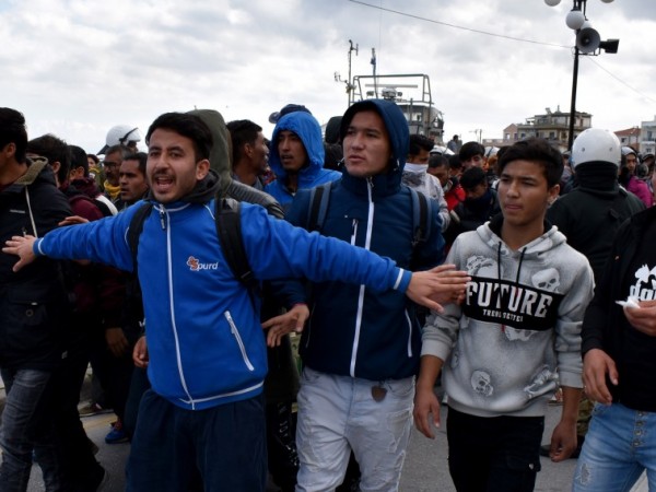 Седем нелегални мигранти от Сирия са задържани днес на ГКПП