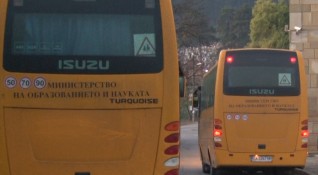 Две автобусни линии ще карат учениците на училище в София