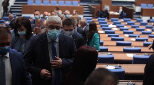 ГЕРБ призова в декларация от парламентарната трибуна президентът Румен Радев