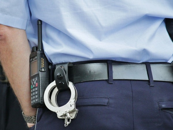 Български гражданин, беглец от правосъдието, е бил задържан на 2