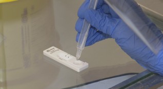 Разходите за PCR тестове на служители командировани в чужбина ще