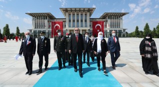 Турският министър на вътрешните работи Сюлейман Сойл заяви днес че