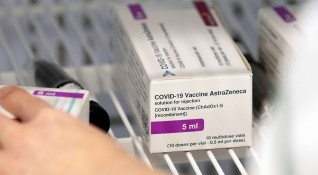 Всички доставени количества от ваксината на AstraZeneca да се използват