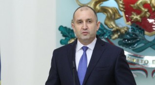 Президентът Румен Радев поиска от Конституционния съд тълкуване на разпоредби