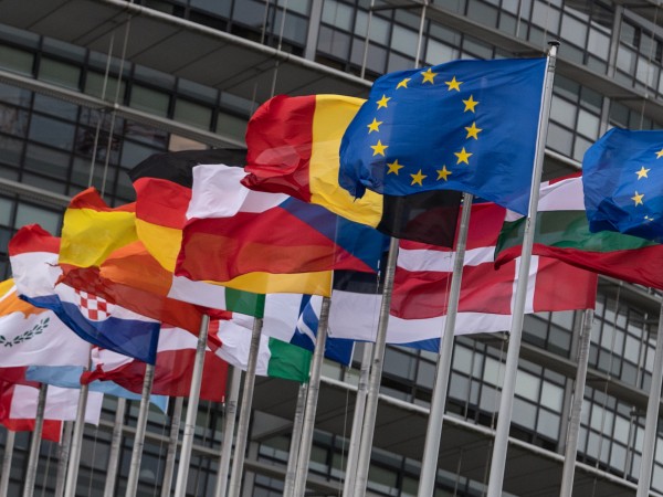 Европейският парламент одобри Механизма за възстановяване и устойчивост, чиято цел
