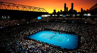 Откритото първенство на Австралия по тенис в Мелбърн ще продължи