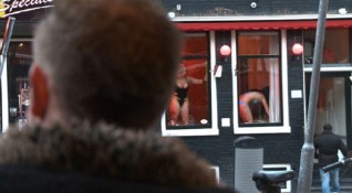 Емблематичният квартал на Червените фенери в Амстердам скоро може да