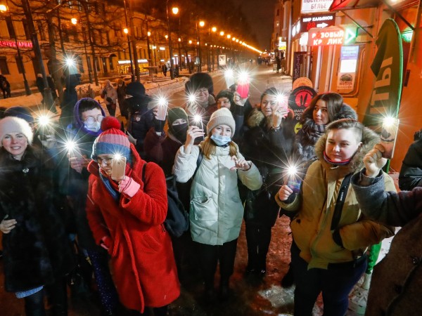 В Русия въпреки студеното време започнаха протестните прояви в Деня