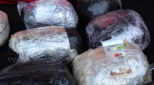 Огромно количество хероин е задържано във Варна съобщи главният прокурор