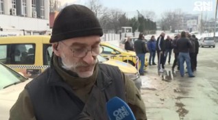 Таксиметрови шофьори в София готвят протест Този път тяхното недоволство