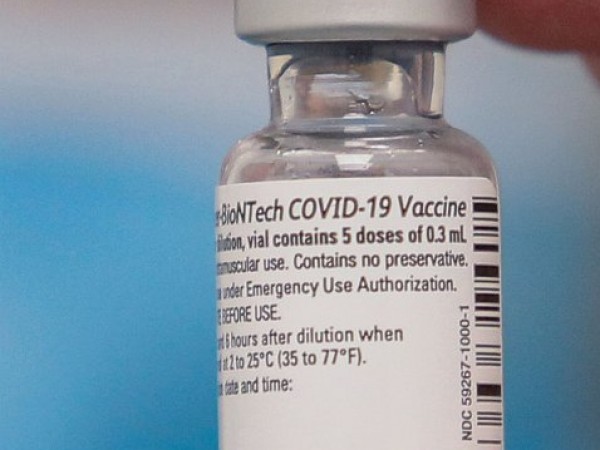 Израел обяви план, според който ваксинираните срещу КОВИД-19 ще имат