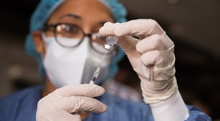 САЩ получават трета ваксина за превенция на COVID 19 след като