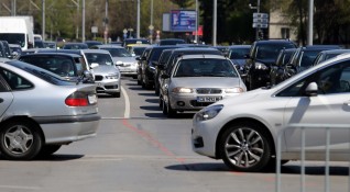 В София има повече автомобили от средното за големите градове