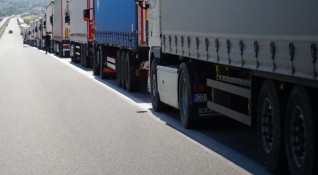 Ситуацията на българо гръцката граница е поредният транспортен хаос предизвикан от