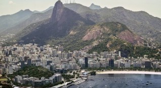 Рио де Жанейро въведе днес ограничения за работата на ресторантите