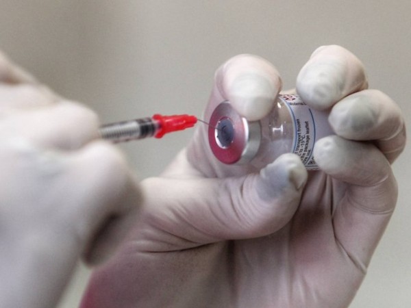 За пациенти, ваксинирани с "АстраЗенека", които са с тежки паник