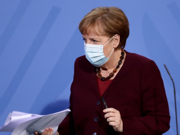 Германският канцлер Ангела Меркел се обяви срещу разхлабването на действащите