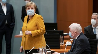 Германската канцлерка Ангела Меркел отмени решението за въвеждане на допълнителни