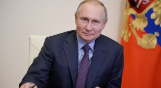 Руският парламент прие днес закон който дава на Владимир Путин