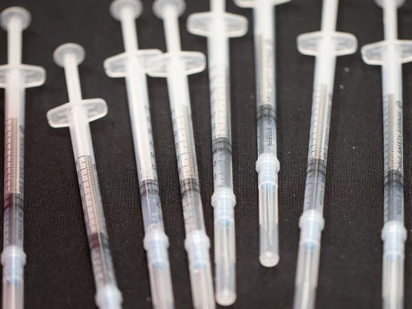 Поредни страхове и съмнения в качеството на ваксините, които се