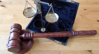 Районният съд в Монтана осъди на пробация и обществено порицание