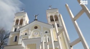 Католическият свят отбелязва Палмова неделя Тя съответства на православната Цветница