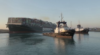 Египет успя да сложи край на кризата в Суецкия канал