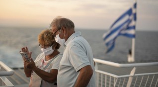 Гърция води преговори със страни извън Европейския съюз за туристи
