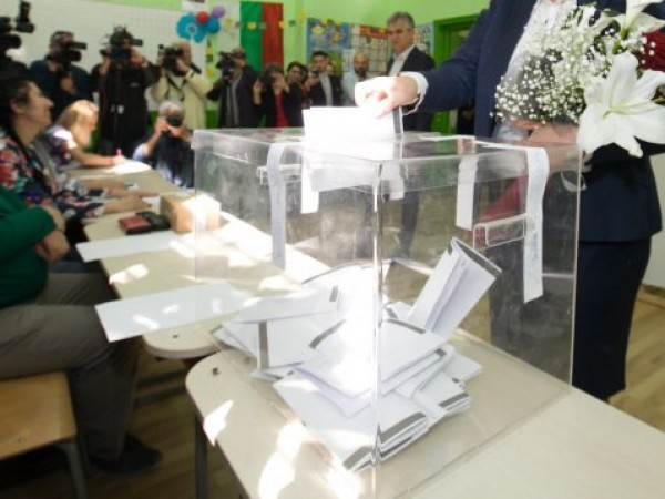 „Три дни преди вота избирателната активност продължава да бъде една