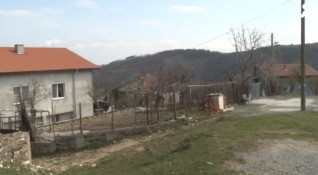 Пълни избирателни списъци в празни села в Кърджалийско Десетки населени