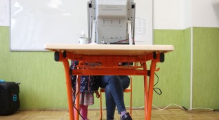 ГЕРБ печели парламентарните избори с 25 7 показват резултатите при 75