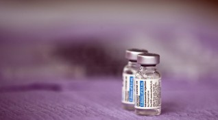 Още 62 милиона дози от ваксината на Джонсън и Джонсън