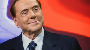 Бившият премиер на Италия Силвио Берлускони отново е бил хоспитализиран