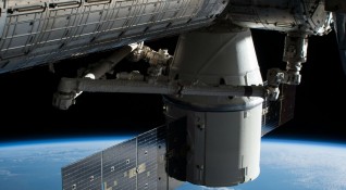 Тричленен екипаж ще излети към Международната космическа станция в чест