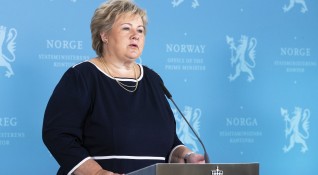 На премиерката на Норвегия Ерна Солберг беше наложена глоба за