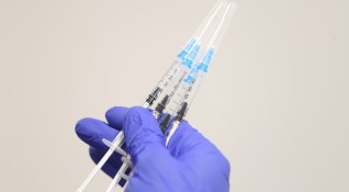 Българска ваксина срещу Covid 19 се разработва в Департамента по имунология