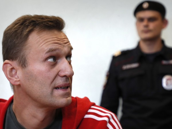 Излежаващият присъда критик на Кремъл Алексей Навални заяви във вторник,