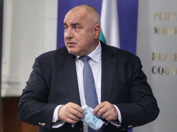 България ще изтегли контингента си от Афганистан. Това обяви премиерът