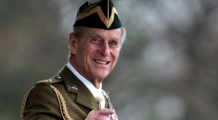 Принц Филип е запомнен като най дълго служещия съпруг в историята