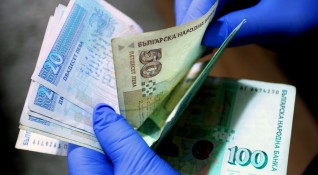 Близо три милиона броя български банкноти са били оценени като